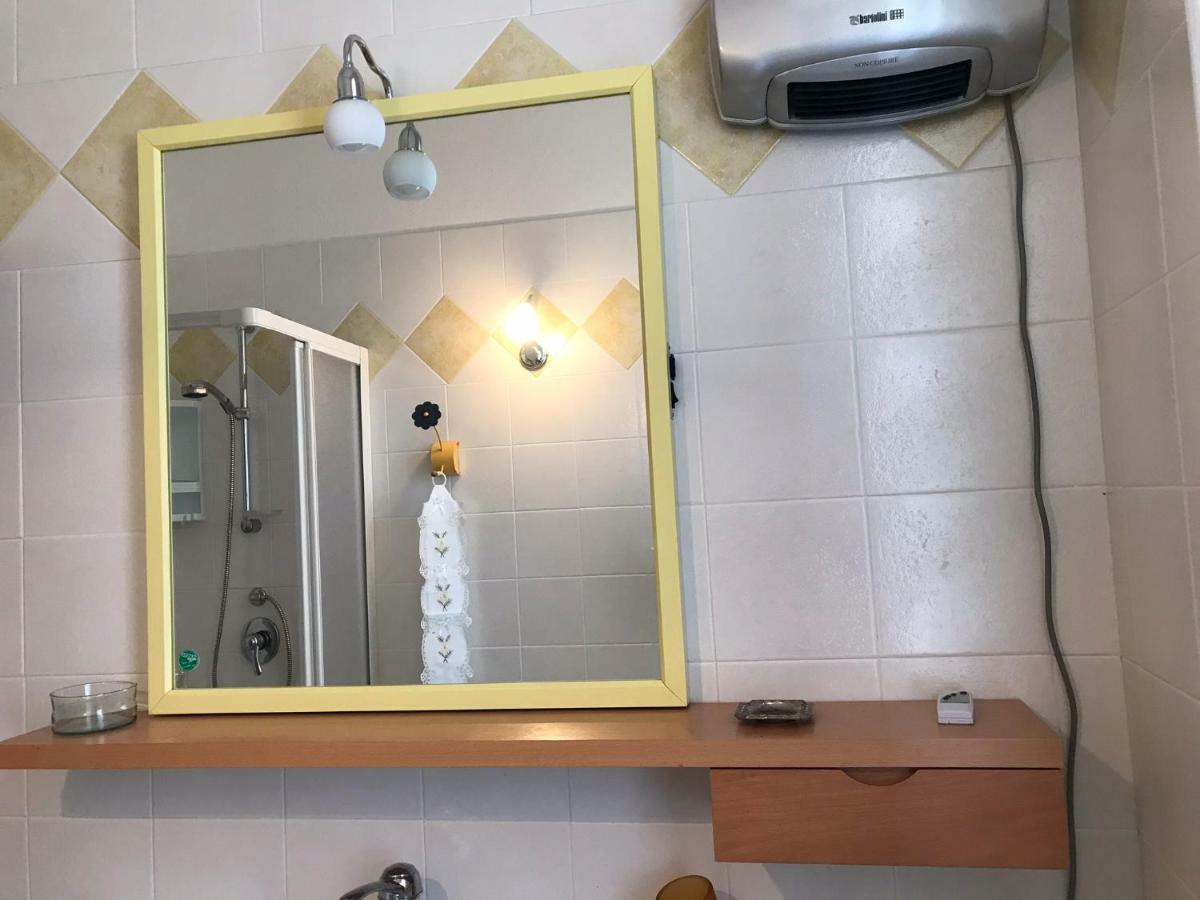 Sardegna Vicino Ad Olbia "La Casa Nel Vicolo" Villa Berchidda Exterior foto